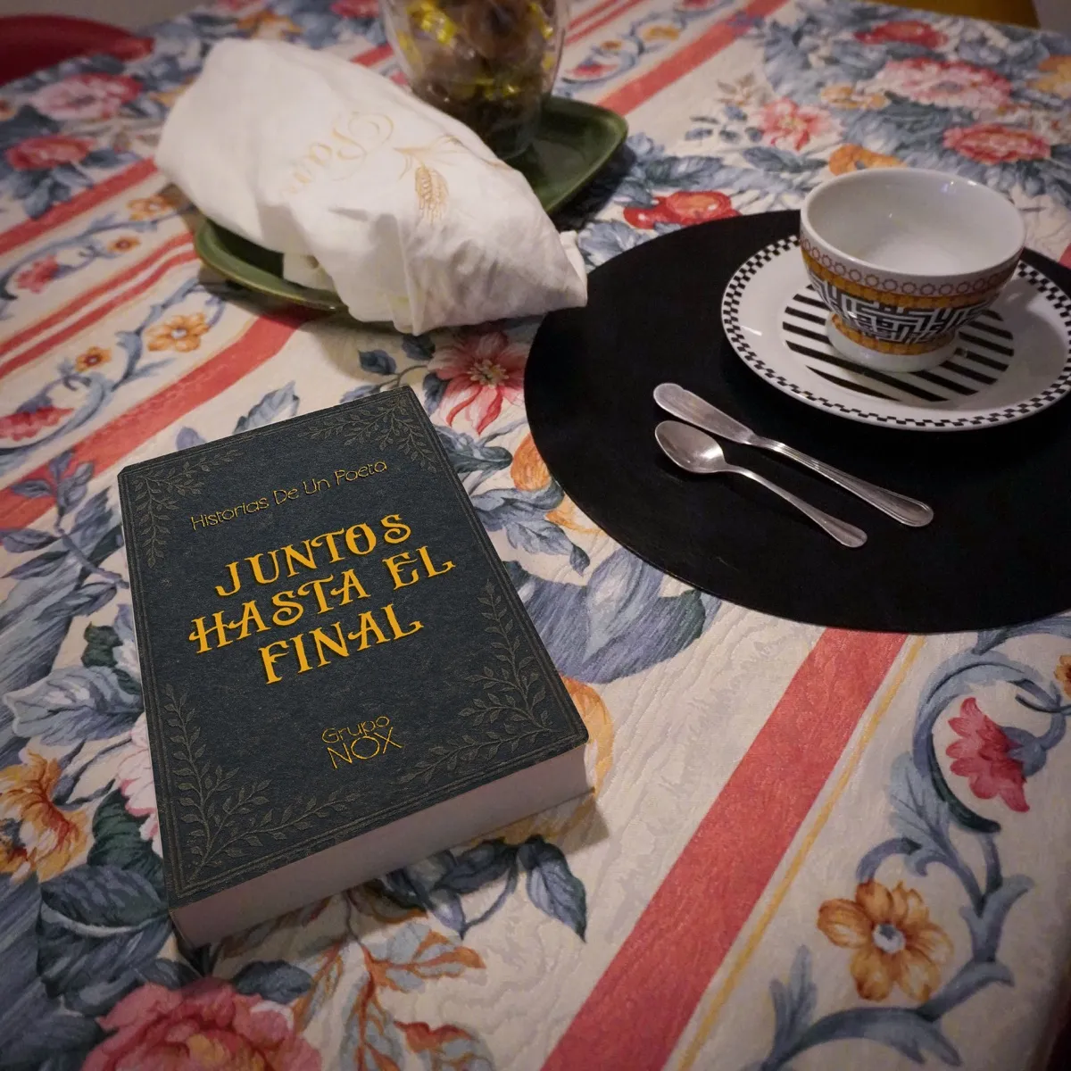 Portada del capítulo I, «Juntos Hasta El Final»: un libro de la colección Historias de un Poeta